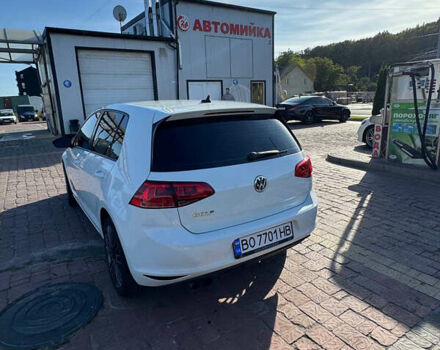 Белый Фольксваген Гольф, объемом двигателя 1.8 л и пробегом 177 тыс. км за 12000 $, фото 6 на Automoto.ua