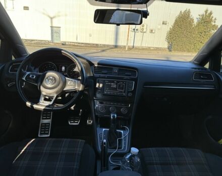 Белый Фольксваген Гольф, объемом двигателя 2 л и пробегом 89 тыс. км за 14500 $, фото 7 на Automoto.ua