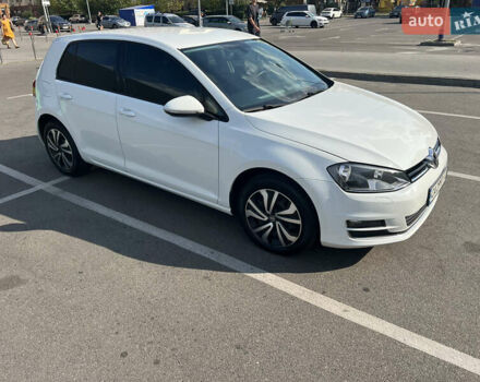 Белый Фольксваген Гольф, объемом двигателя 1.6 л и пробегом 250 тыс. км за 11700 $, фото 9 на Automoto.ua