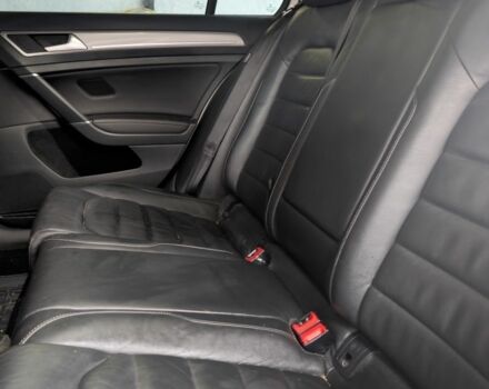 Белый Фольксваген Гольф, объемом двигателя 0 л и пробегом 123 тыс. км за 8500 $, фото 4 на Automoto.ua