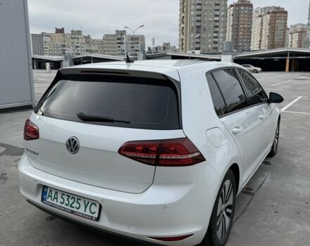Белый Фольксваген Гольф, объемом двигателя 0 л и пробегом 103 тыс. км за 8350 $, фото 3 на Automoto.ua