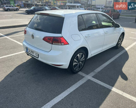Белый Фольксваген Гольф, объемом двигателя 1.6 л и пробегом 250 тыс. км за 11700 $, фото 14 на Automoto.ua
