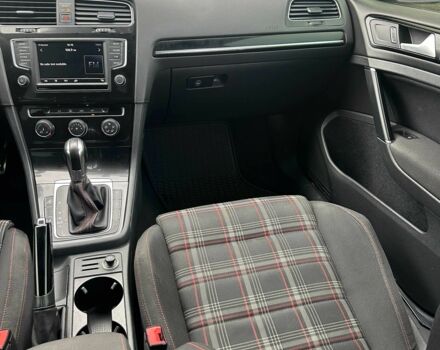 Білий Фольксваген Гольф, об'ємом двигуна 2 л та пробігом 89 тис. км за 14450 $, фото 7 на Automoto.ua