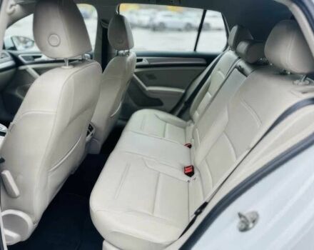 Белый Фольксваген Гольф, объемом двигателя 1.8 л и пробегом 80 тыс. км за 3850 $, фото 10 на Automoto.ua