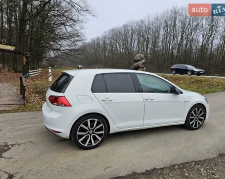 Білий Фольксваген Гольф, об'ємом двигуна 1.6 л та пробігом 230 тис. км за 10900 $, фото 11 на Automoto.ua