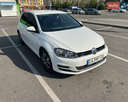Белый Фольксваген Гольф, объемом двигателя 1.6 л и пробегом 250 тыс. км за 11700 $, фото 4 на Automoto.ua