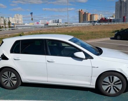 Білий Фольксваген Гольф, об'ємом двигуна 0 л та пробігом 139 тис. км за 7500 $, фото 1 на Automoto.ua