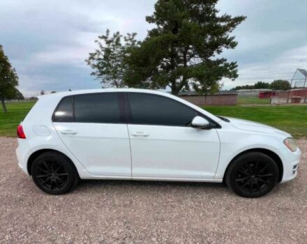 Белый Фольксваген Гольф, объемом двигателя 1.8 л и пробегом 76 тыс. км за 12000 $, фото 3 на Automoto.ua