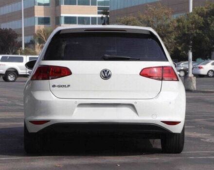 Белый Фольксваген Гольф, объемом двигателя 0 л и пробегом 70 тыс. км за 9200 $, фото 5 на Automoto.ua