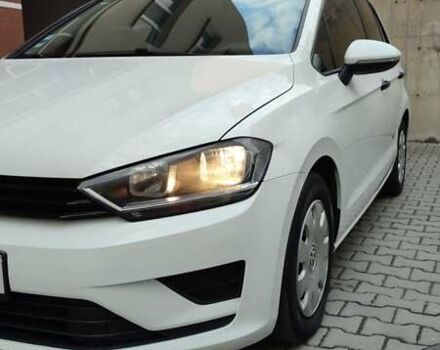 Білий Фольксваген Гольф, об'ємом двигуна 1.6 л та пробігом 221 тис. км за 9650 $, фото 3 на Automoto.ua