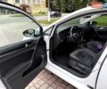Белый Фольксваген Гольф, объемом двигателя 1.6 л и пробегом 134 тыс. км за 12500 $, фото 12 на Automoto.ua