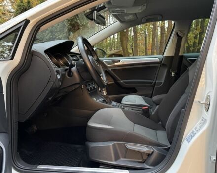 Белый Фольксваген Гольф, объемом двигателя 0 л и пробегом 89 тыс. км за 8450 $, фото 13 на Automoto.ua