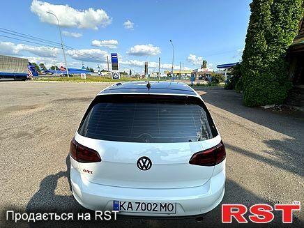 Білий Фольксваген Гольф, об'ємом двигуна 2 л та пробігом 232 тис. км за 12200 $, фото 3 на Automoto.ua