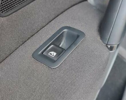 Білий Фольксваген Гольф, об'ємом двигуна 1.6 л та пробігом 221 тис. км за 9650 $, фото 30 на Automoto.ua