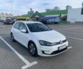 Белый Фольксваген Гольф, объемом двигателя 0 л и пробегом 120 тыс. км за 10700 $, фото 1 на Automoto.ua