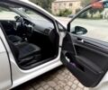 Белый Фольксваген Гольф, объемом двигателя 1.6 л и пробегом 134 тыс. км за 12500 $, фото 16 на Automoto.ua