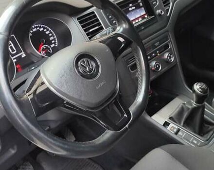 Білий Фольксваген Гольф, об'ємом двигуна 1.6 л та пробігом 221 тис. км за 9650 $, фото 18 на Automoto.ua