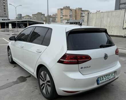 Белый Фольксваген Гольф, объемом двигателя 0 л и пробегом 103 тыс. км за 8350 $, фото 2 на Automoto.ua