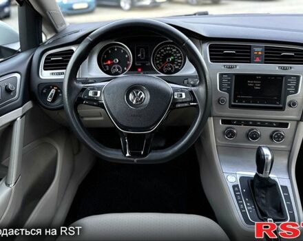 Белый Фольксваген Гольф, объемом двигателя 1.8 л и пробегом 142 тыс. км за 13500 $, фото 10 на Automoto.ua