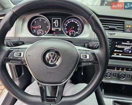 Білий Фольксваген Гольф, об'ємом двигуна 1.6 л та пробігом 230 тис. км за 10900 $, фото 15 на Automoto.ua