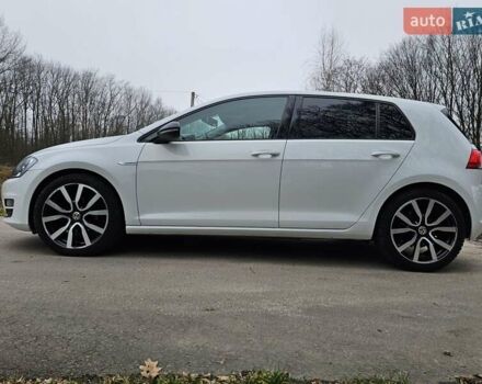 Білий Фольксваген Гольф, об'ємом двигуна 1.6 л та пробігом 230 тис. км за 10900 $, фото 6 на Automoto.ua