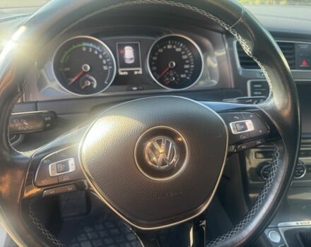 Белый Фольксваген Гольф, объемом двигателя 0 л и пробегом 146 тыс. км за 9100 $, фото 4 на Automoto.ua