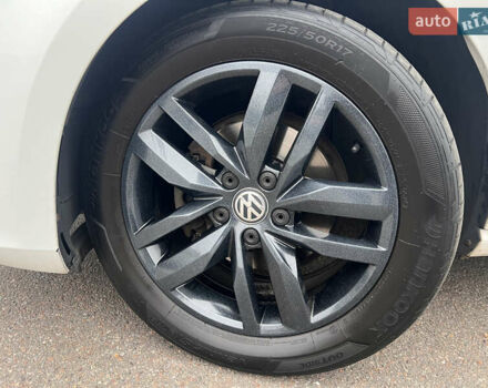Білий Фольксваген Гольф, об'ємом двигуна 1.8 л та пробігом 134 тис. км за 11700 $, фото 15 на Automoto.ua