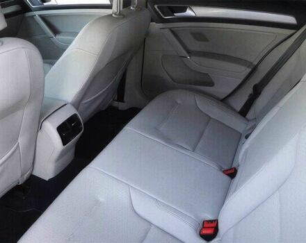 Белый Фольксваген Гольф, объемом двигателя 0 л и пробегом 70 тыс. км за 9200 $, фото 17 на Automoto.ua