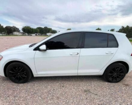 Белый Фольксваген Гольф, объемом двигателя 1.8 л и пробегом 76 тыс. км за 12000 $, фото 4 на Automoto.ua