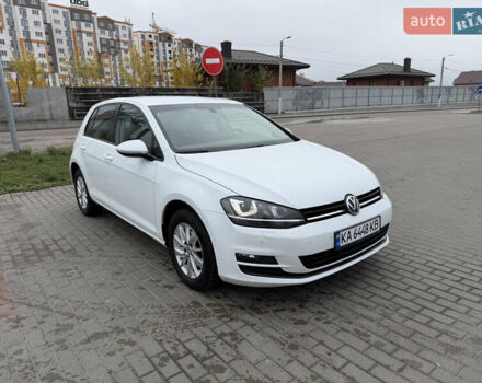 Фольксваген Гольф 2015 у Києві на Automoto.ua Білий Фольксваген Гольф, об'ємом двигуна 1.4 л та пробігом 122 тис. км за 11950 $, фото 1 на Automoto.ua
