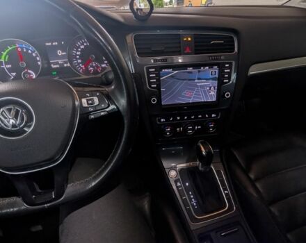 Белый Фольксваген Гольф, объемом двигателя 0 л и пробегом 123 тыс. км за 8500 $, фото 7 на Automoto.ua