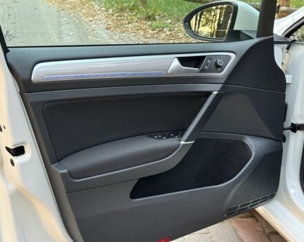 Белый Фольксваген Гольф, объемом двигателя 0 л и пробегом 89 тыс. км за 8450 $, фото 12 на Automoto.ua