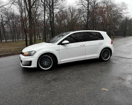 Белый Фольксваген Гольф, объемом двигателя 2 л и пробегом 114 тыс. км за 14990 $, фото 1 на Automoto.ua