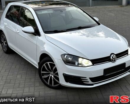 Белый Фольксваген Гольф, объемом двигателя 1.8 л и пробегом 142 тыс. км за 13500 $, фото 4 на Automoto.ua