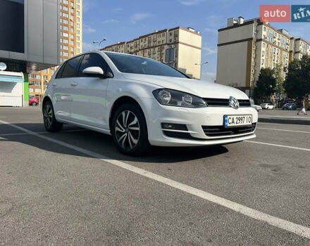 Белый Фольксваген Гольф, объемом двигателя 1.6 л и пробегом 250 тыс. км за 11700 $, фото 7 на Automoto.ua