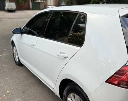 Білий Фольксваген Гольф, об'ємом двигуна 1.78 л та пробігом 159 тис. км за 10900 $, фото 4 на Automoto.ua