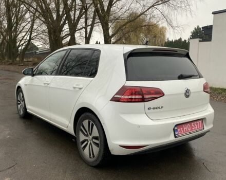 Белый Фольксваген Гольф, объемом двигателя 0 л и пробегом 118 тыс. км за 8600 $, фото 2 на Automoto.ua