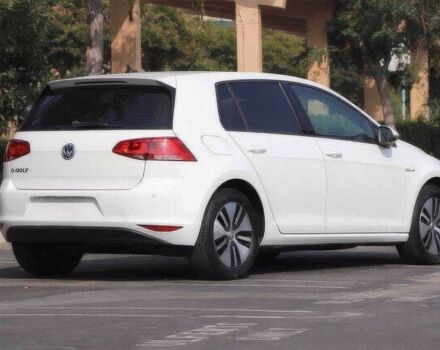 Белый Фольксваген Гольф, объемом двигателя 0 л и пробегом 70 тыс. км за 9200 $, фото 6 на Automoto.ua