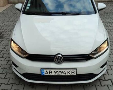 Білий Фольксваген Гольф, об'ємом двигуна 1.6 л та пробігом 221 тис. км за 9650 $, фото 4 на Automoto.ua