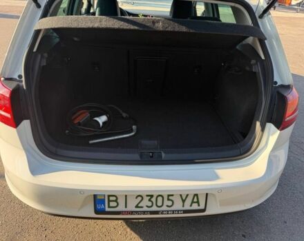 Білий Фольксваген Гольф, об'ємом двигуна 0 л та пробігом 132 тис. км за 9200 $, фото 4 на Automoto.ua