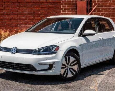 Білий Фольксваген Гольф, об'ємом двигуна 0 л та пробігом 120 тис. км за 10000 $, фото 2 на Automoto.ua