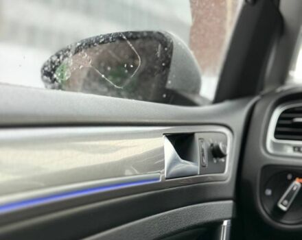 Белый Фольксваген Гольф, объемом двигателя 0 л и пробегом 145 тыс. км за 9300 $, фото 5 на Automoto.ua