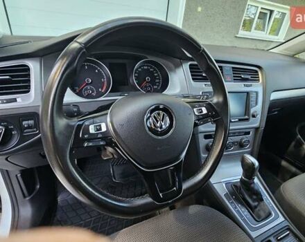 Белый Фольксваген Гольф, объемом двигателя 1.6 л и пробегом 197 тыс. км за 13800 $, фото 28 на Automoto.ua