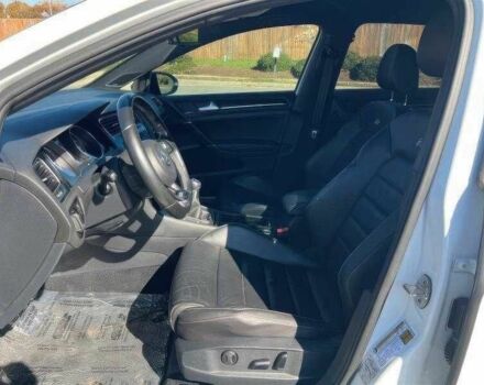 Белый Фольксваген Гольф, объемом двигателя 2 л и пробегом 110 тыс. км за 11200 $, фото 8 на Automoto.ua