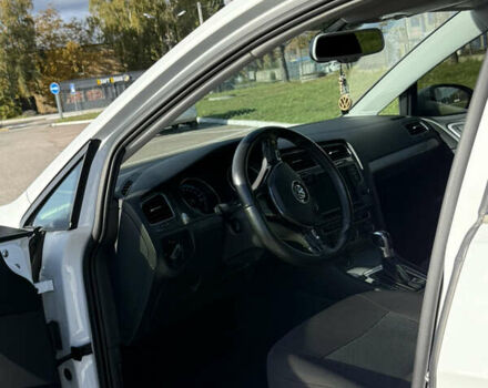 Білий Фольксваген Гольф, об'ємом двигуна 0 л та пробігом 36 тис. км за 12500 $, фото 9 на Automoto.ua