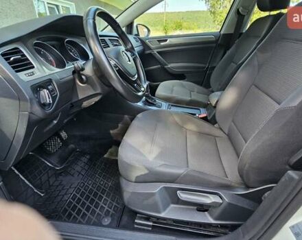 Белый Фольксваген Гольф, объемом двигателя 1.6 л и пробегом 197 тыс. км за 13800 $, фото 30 на Automoto.ua