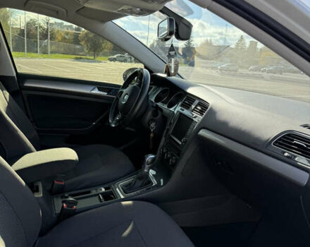 Білий Фольксваген Гольф, об'ємом двигуна 0 л та пробігом 36 тис. км за 12500 $, фото 12 на Automoto.ua