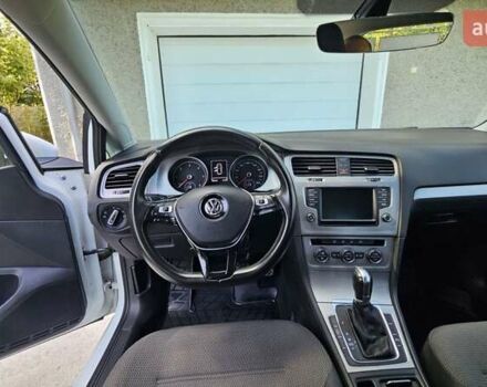 Белый Фольксваген Гольф, объемом двигателя 1.6 л и пробегом 197 тыс. км за 13800 $, фото 38 на Automoto.ua