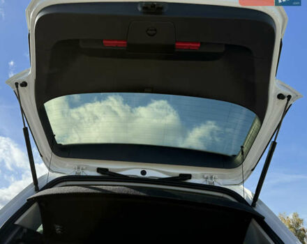 Білий Фольксваген Гольф, об'ємом двигуна 0 л та пробігом 36 тис. км за 12500 $, фото 7 на Automoto.ua