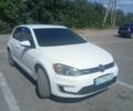 Белый Фольксваген Гольф, объемом двигателя 0 л и пробегом 129 тыс. км за 9000 $, фото 1 на Automoto.ua